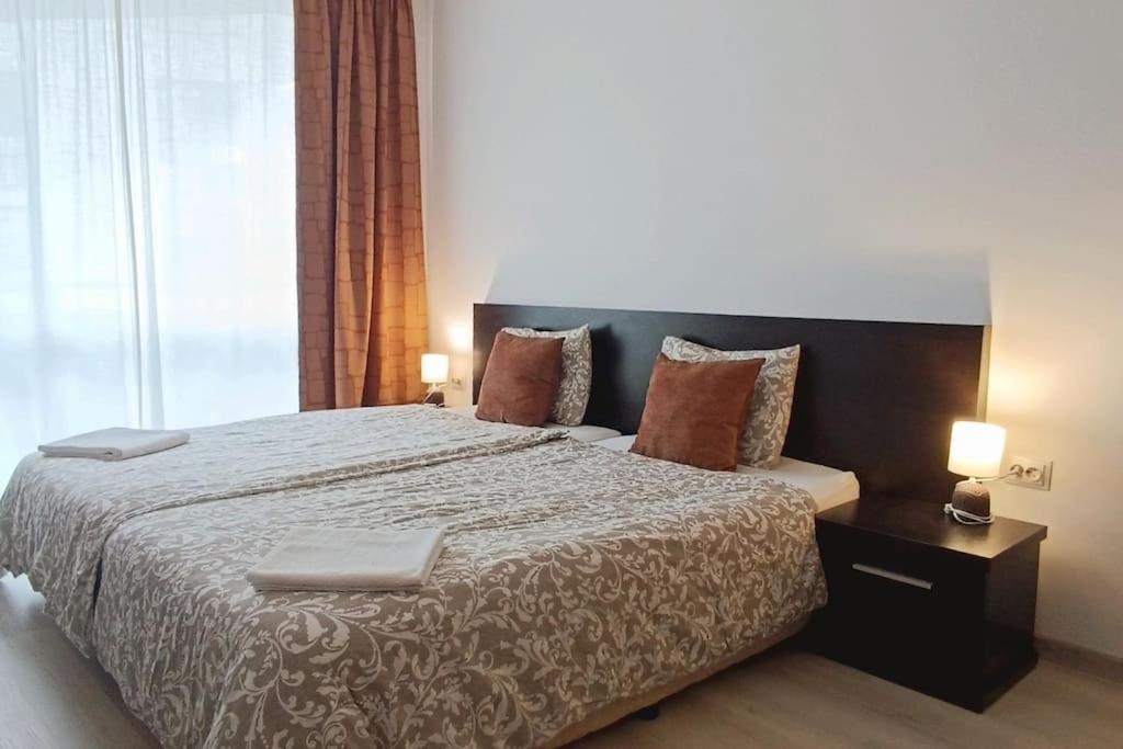Atlantis Studio Burgas City Exteriér fotografie