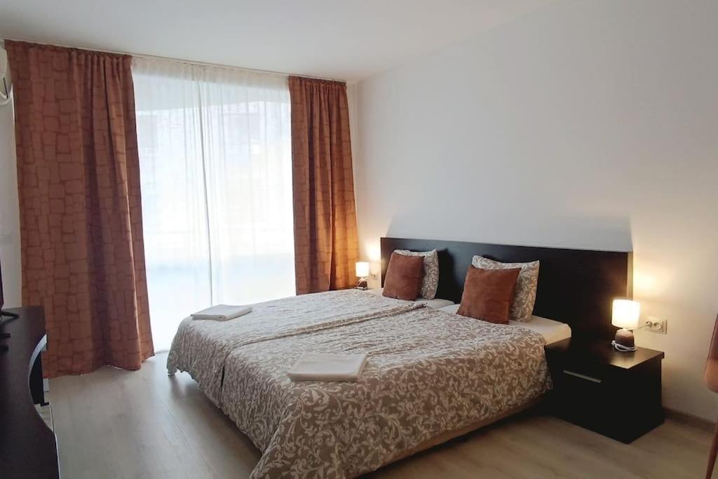 Atlantis Studio Burgas City Exteriér fotografie